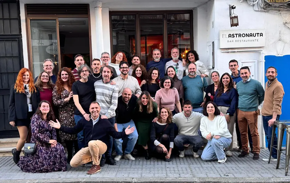 Parte del equipo de XUL en un encuentro presencial